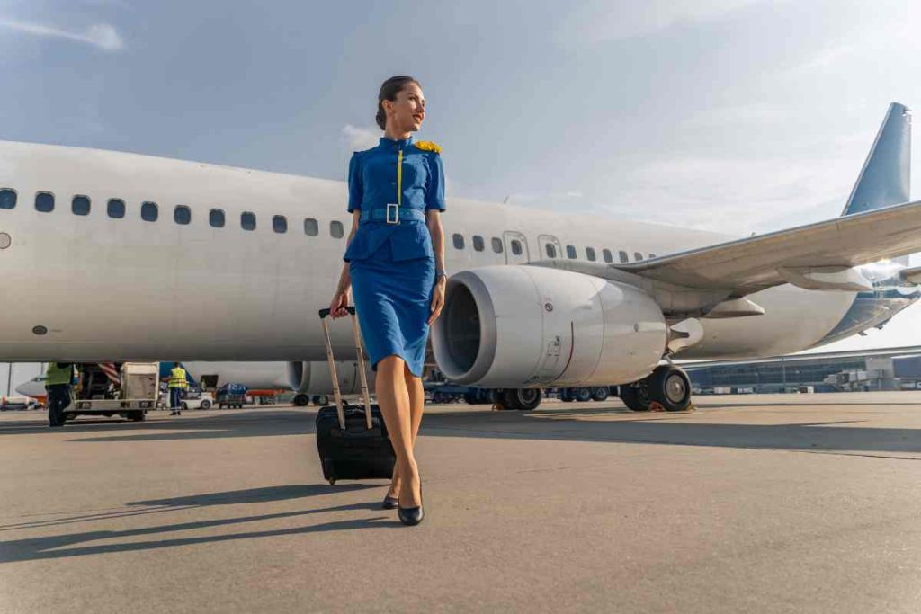 salaire d'une hôtesse de l'air avec expérience