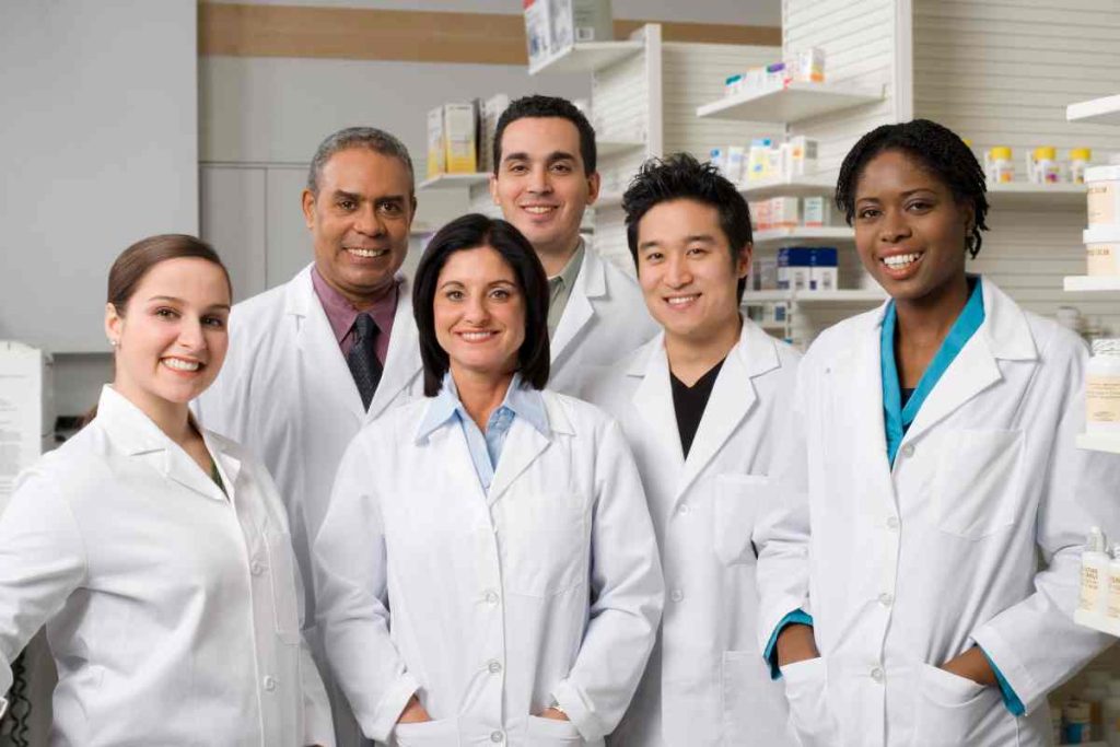 spécialisations pharmacie rapportent le plus